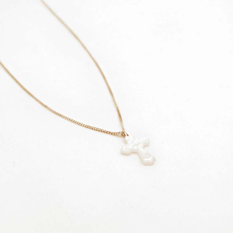COLLIER CROIX NACRE - EVE